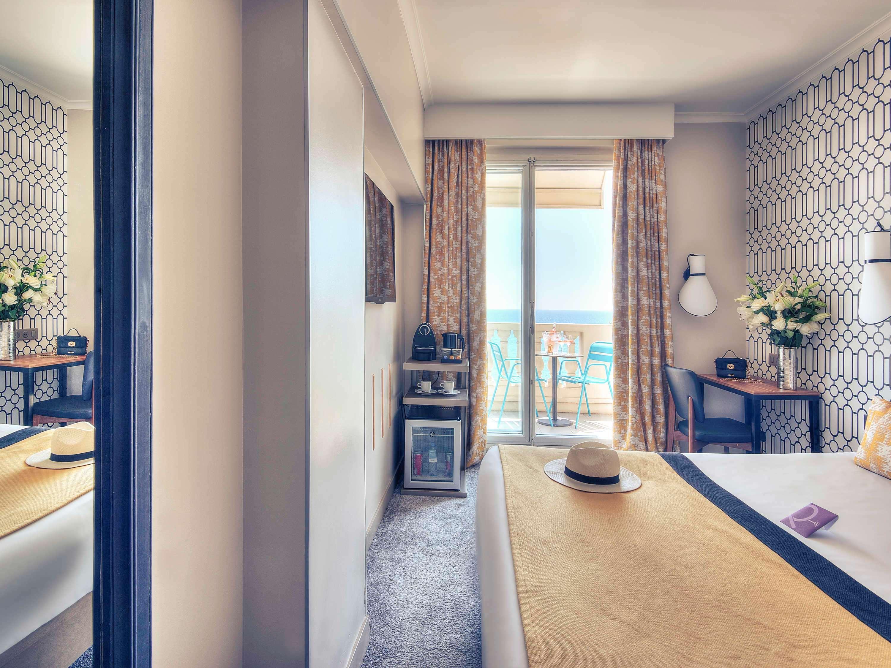 Mercure Nice Marche Aux Fleurs Екстериор снимка