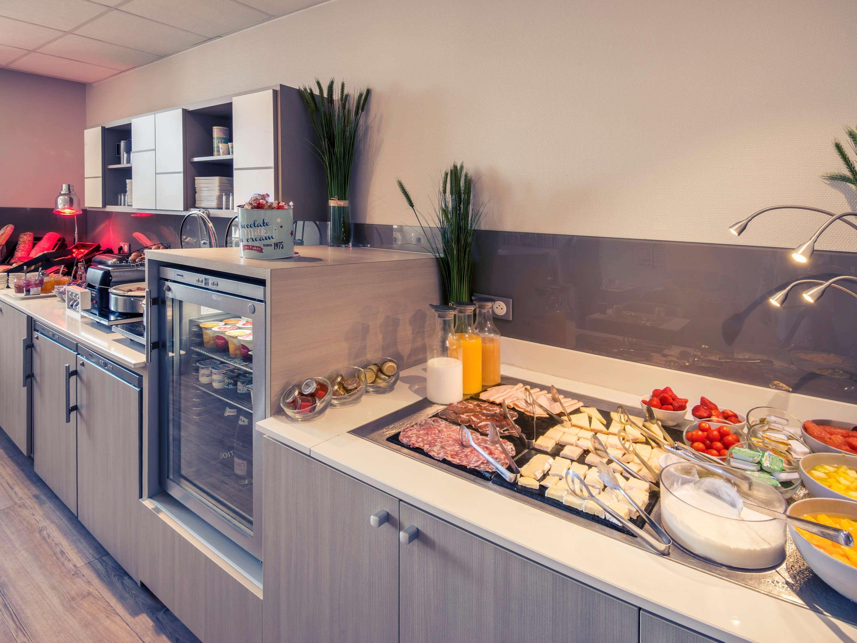 Mercure Nice Marche Aux Fleurs Екстериор снимка