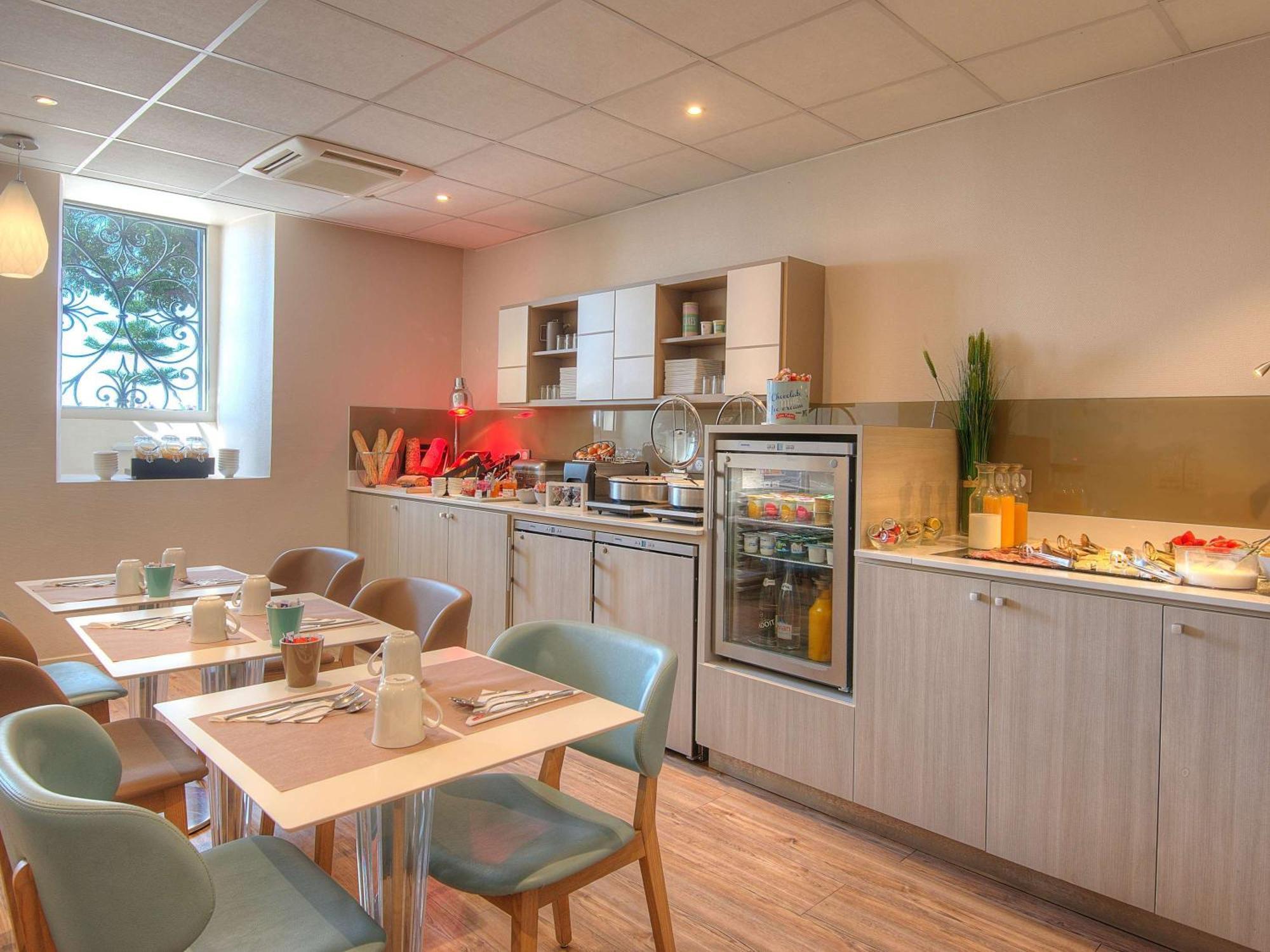Mercure Nice Marche Aux Fleurs Екстериор снимка